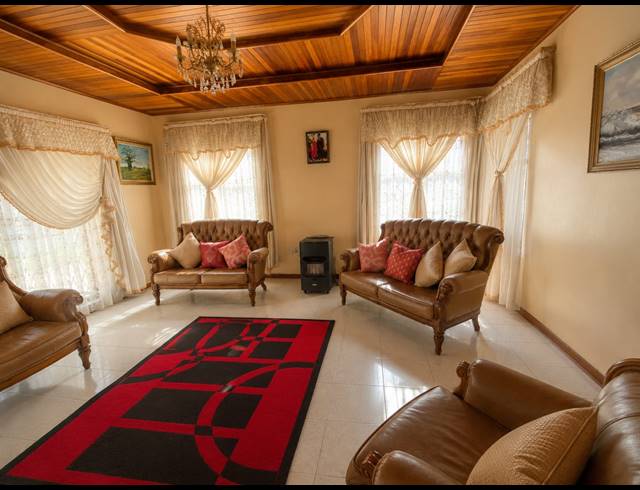 3 BEDROOM HOUSE FOR SALE IN BEDWORTH PARK